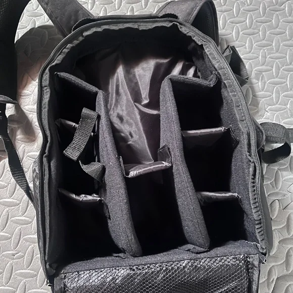 Vivitar Black Camera Backpack - Picture 14 of 15